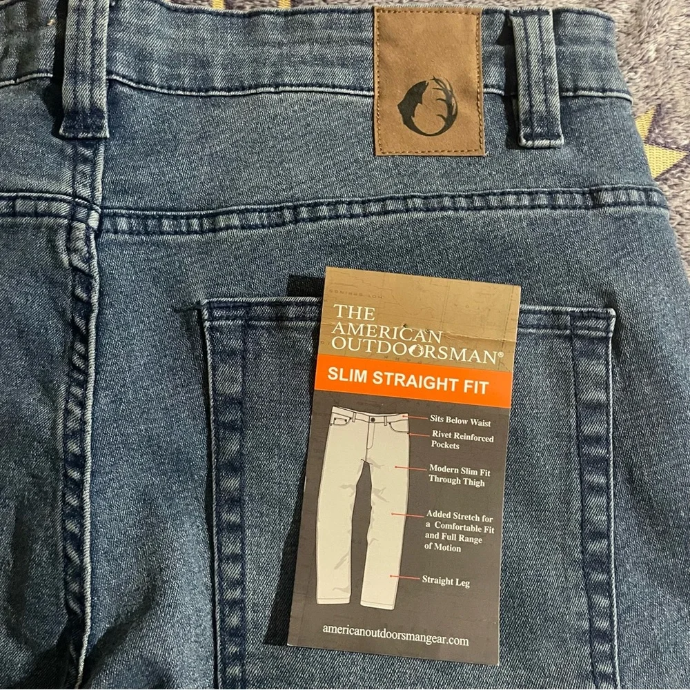 The American Outdoorsmen Blue Slim Straight Jeans with Medium Wash